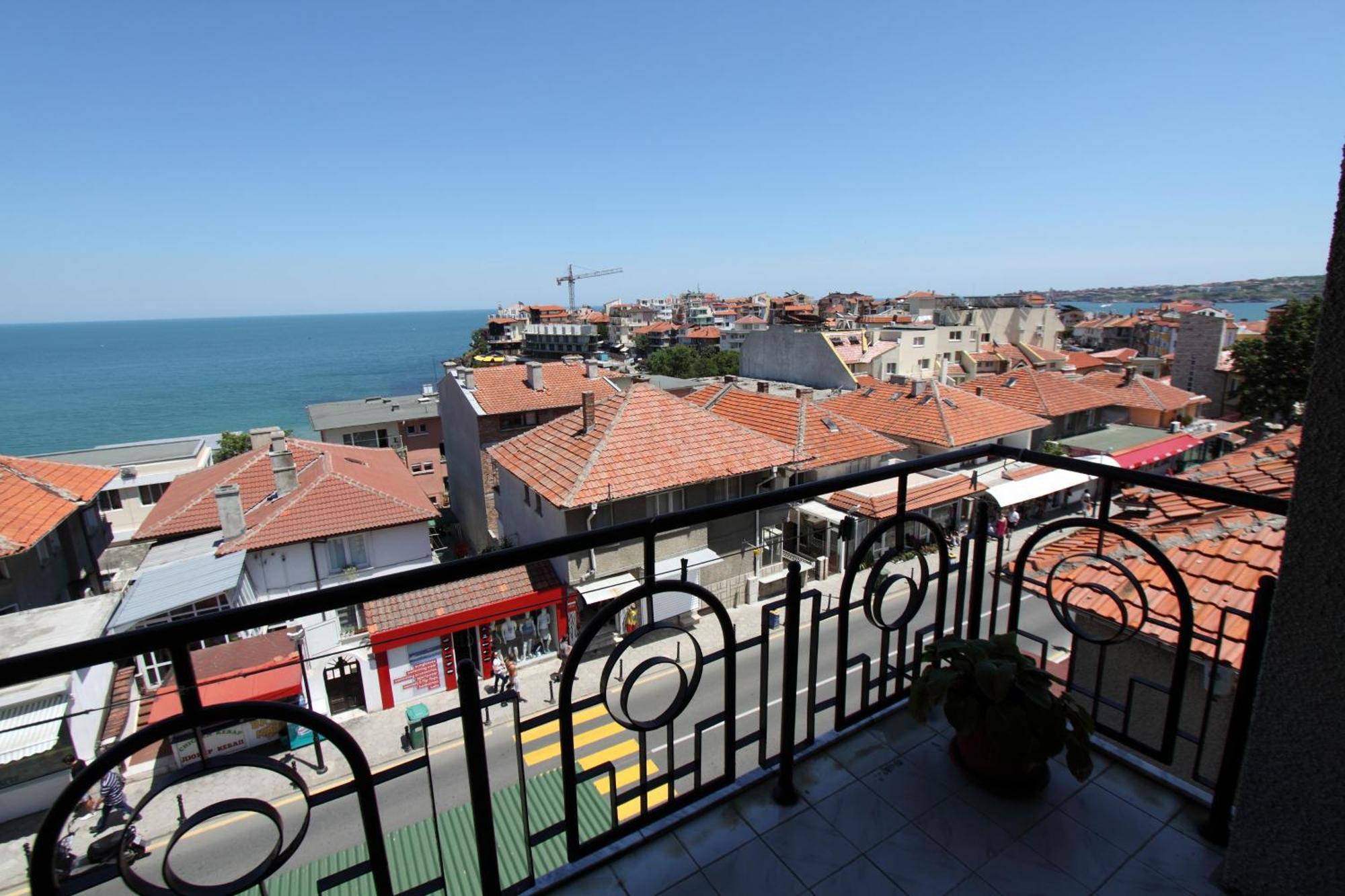 Family Hotel Verona Sozopol Exterior foto