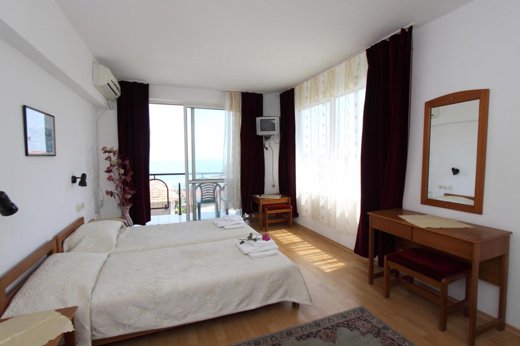 Family Hotel Verona Sozopol Exterior foto