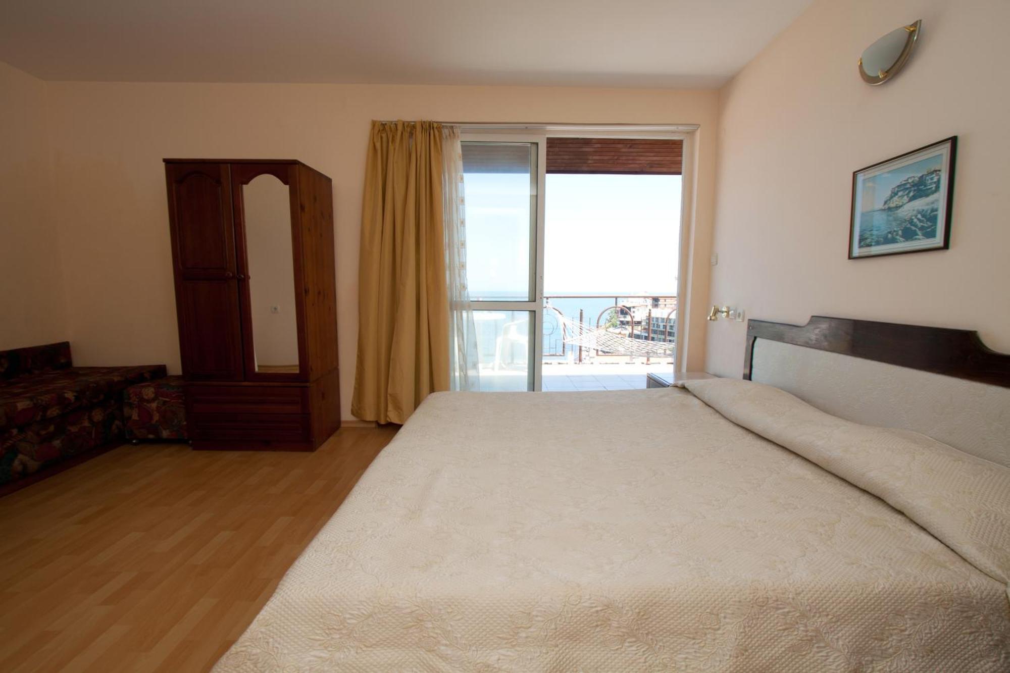 Family Hotel Verona Sozopol Exterior foto